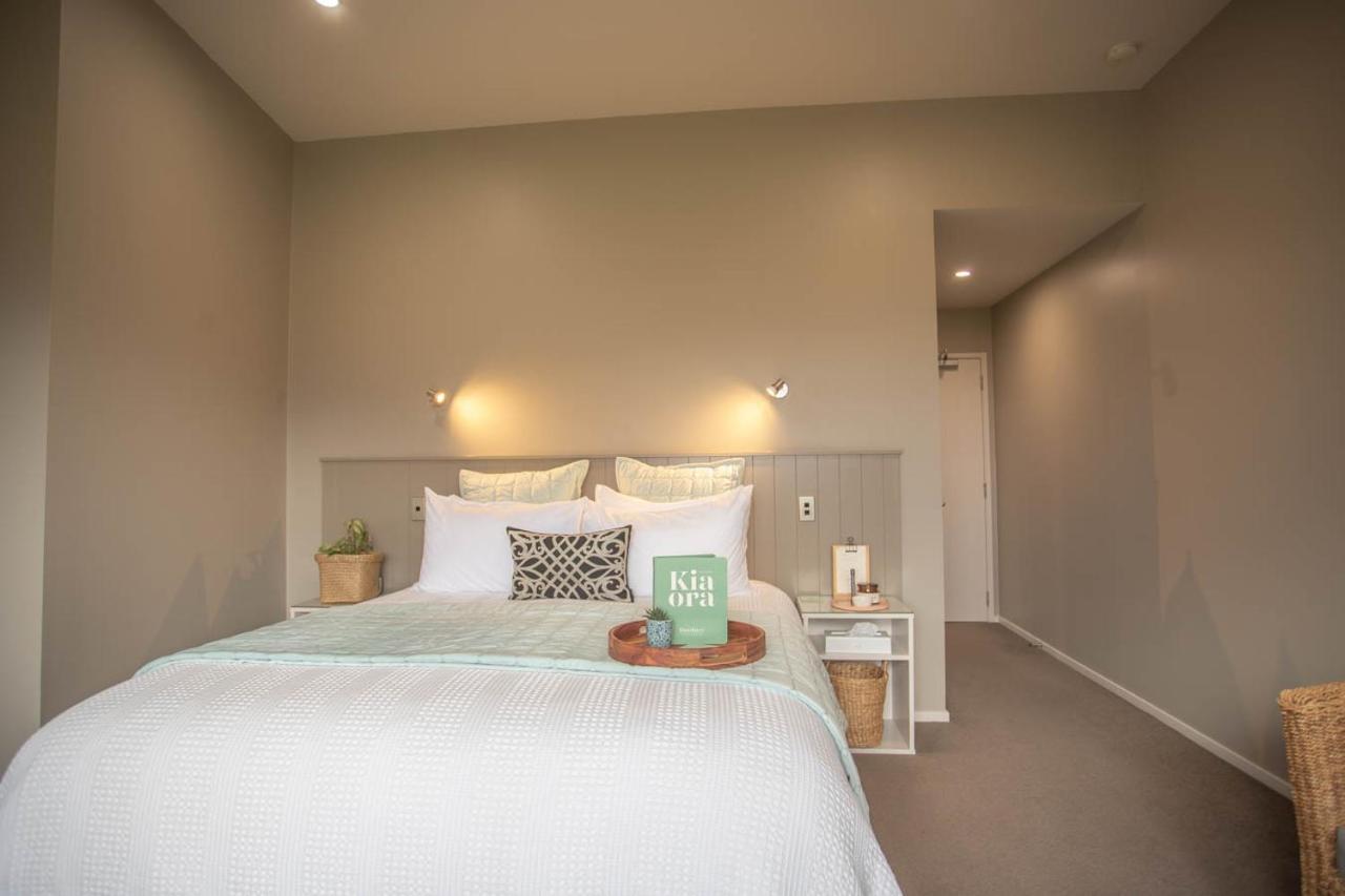 Dunluce Boutique B&B Te Anau Exteriör bild