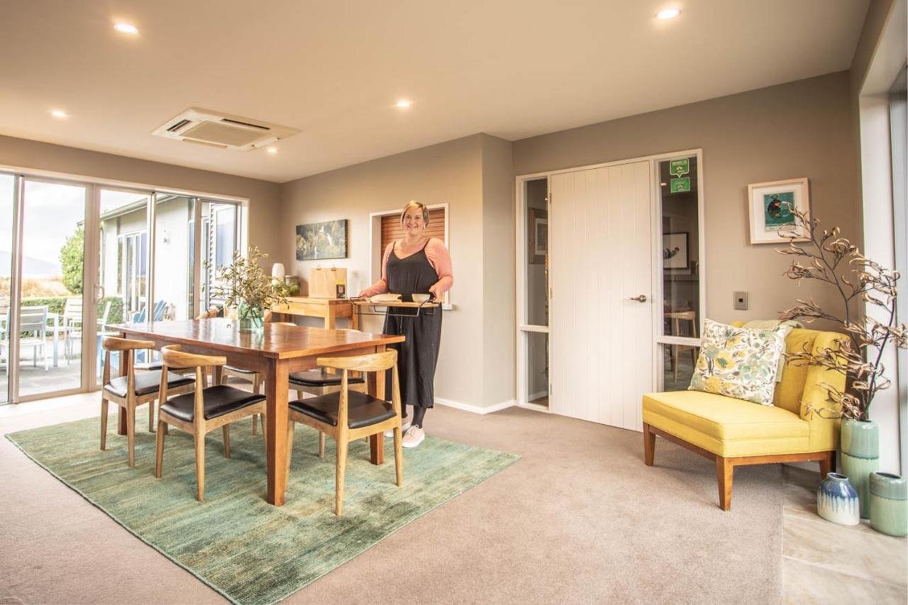 Dunluce Boutique B&B Te Anau Exteriör bild