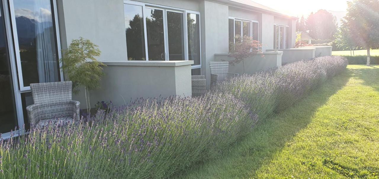 Dunluce Boutique B&B Te Anau Exteriör bild
